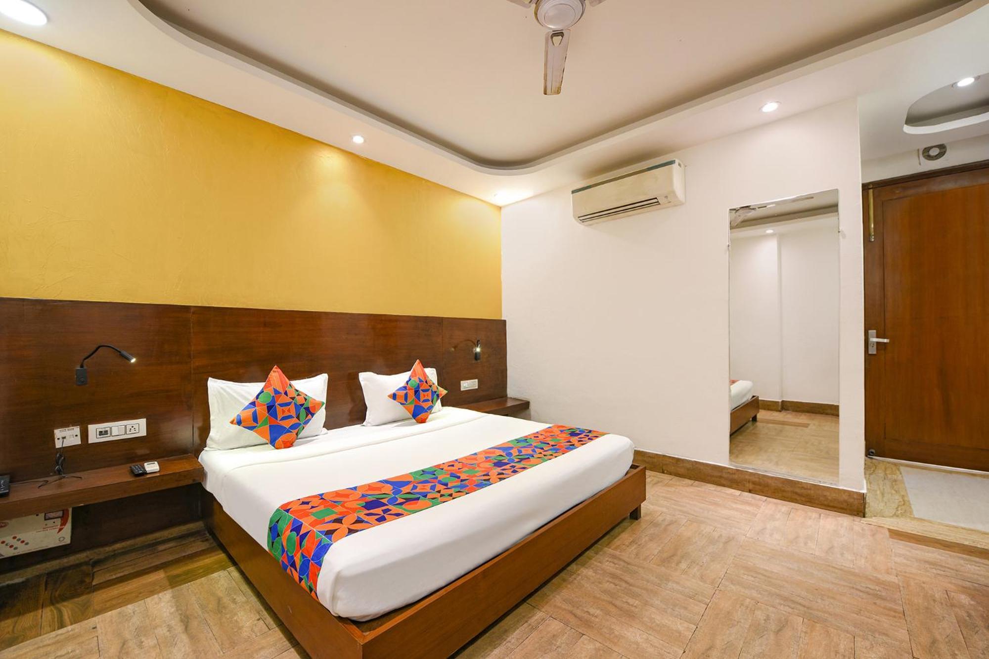 Fabhotel Under Bridge New Delhi Eksteriør billede