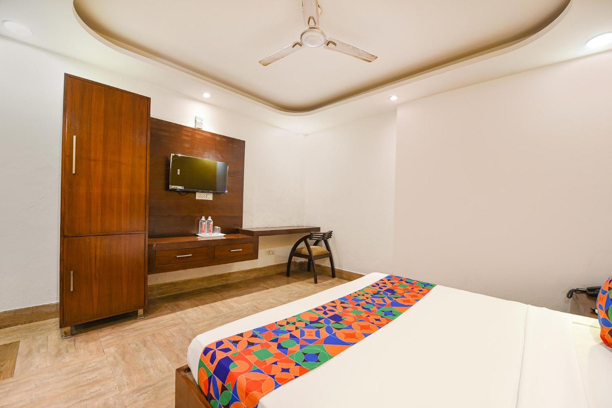 Fabhotel Under Bridge New Delhi Eksteriør billede